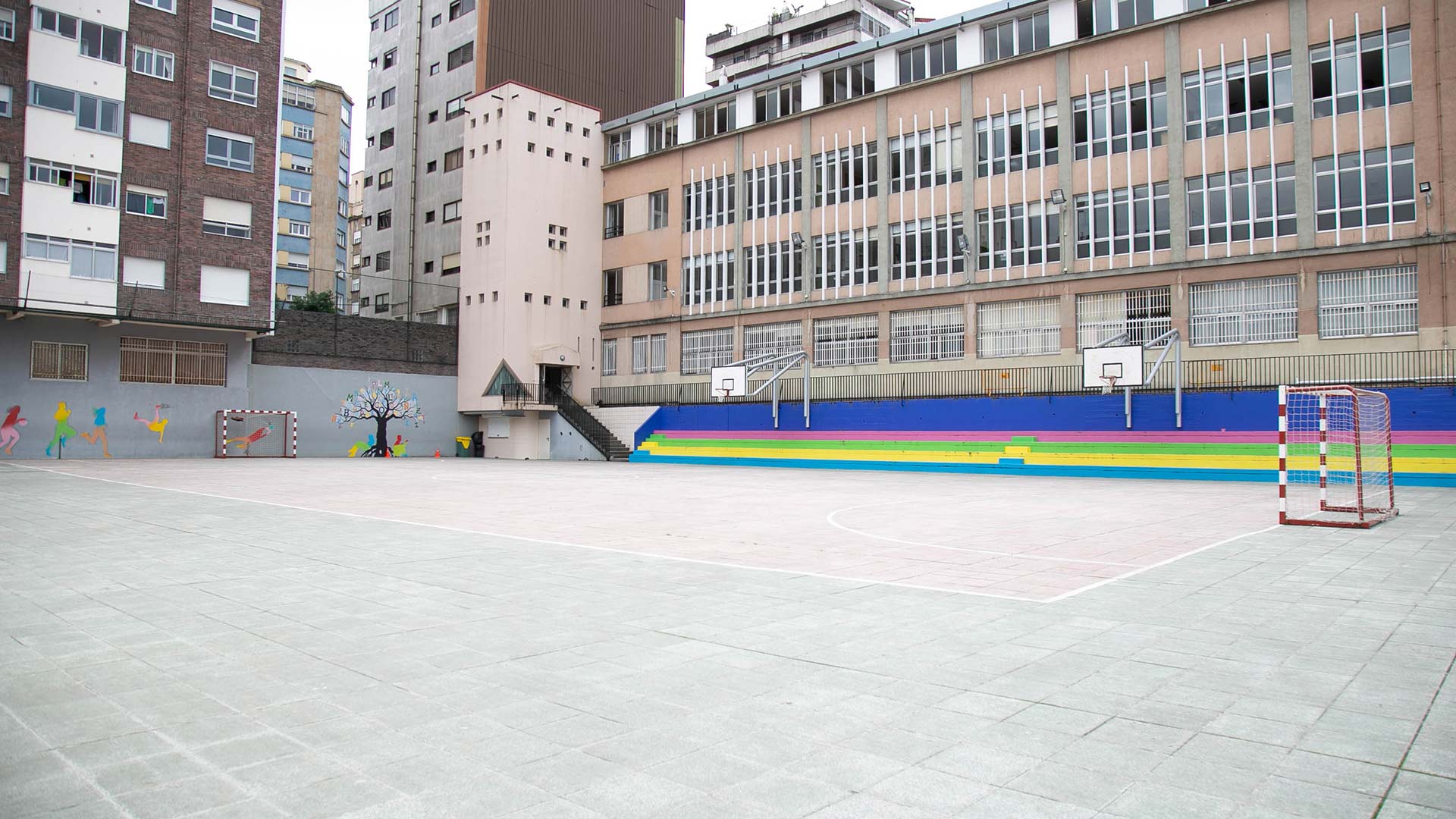 Educacion-Vigo-Colegios-Vigo-Compania-Maria-Vigo-instalaciones_deportivas_3.jpg